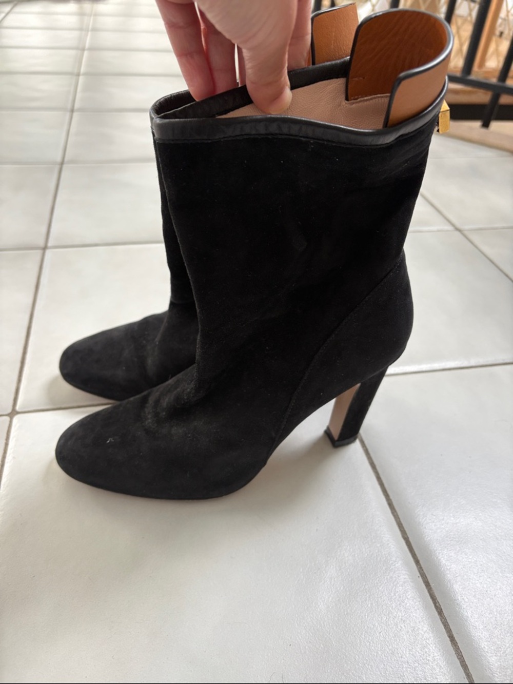 Stuart Weitzman brooks suede bootie